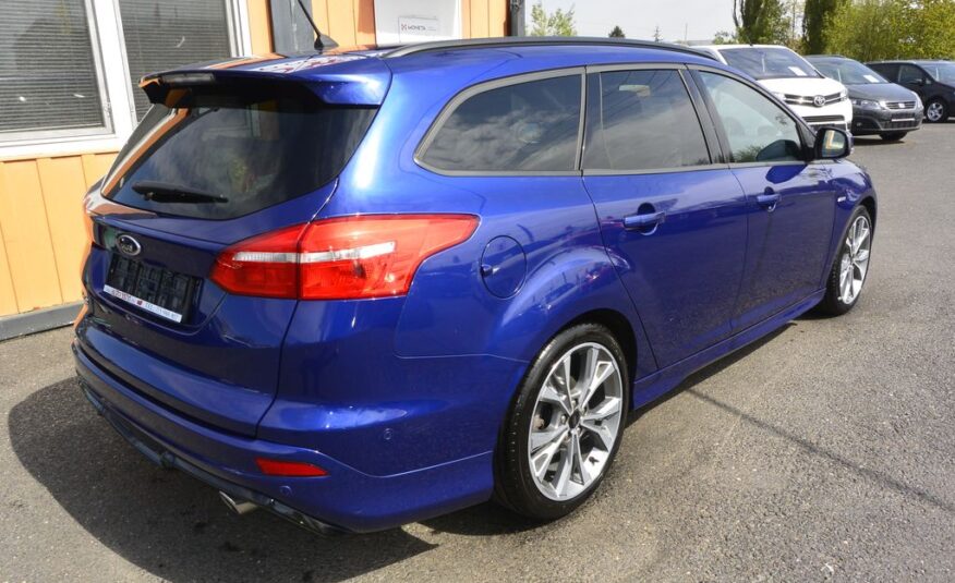 Ford Focus 2.0TDCi ST-Line 140k Titanium 110kW