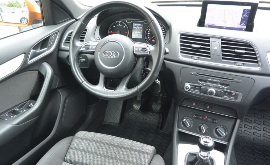 Audi Q3 2.0TDi XENON,NAVI 103kW