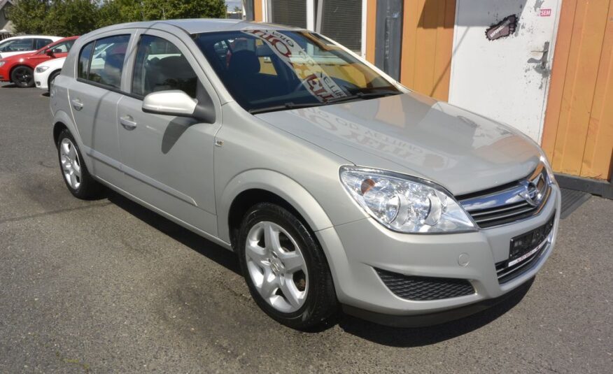 Opel Astra 1.6i16v AUTOMAT EASYTRONIC 85kW