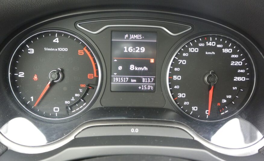 Audi A3 2.0TDi Spotback 110kW Xenon 110kW