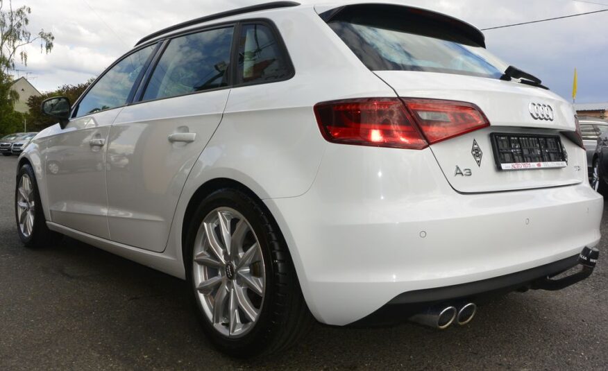 Audi A3 2.0TDi Spotback 110kW Xenon 110kW