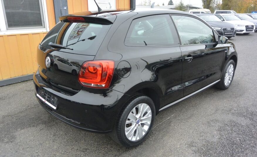 Volkswagen Polo 1.2i 59tis.km autoklima, vyřív 44kW