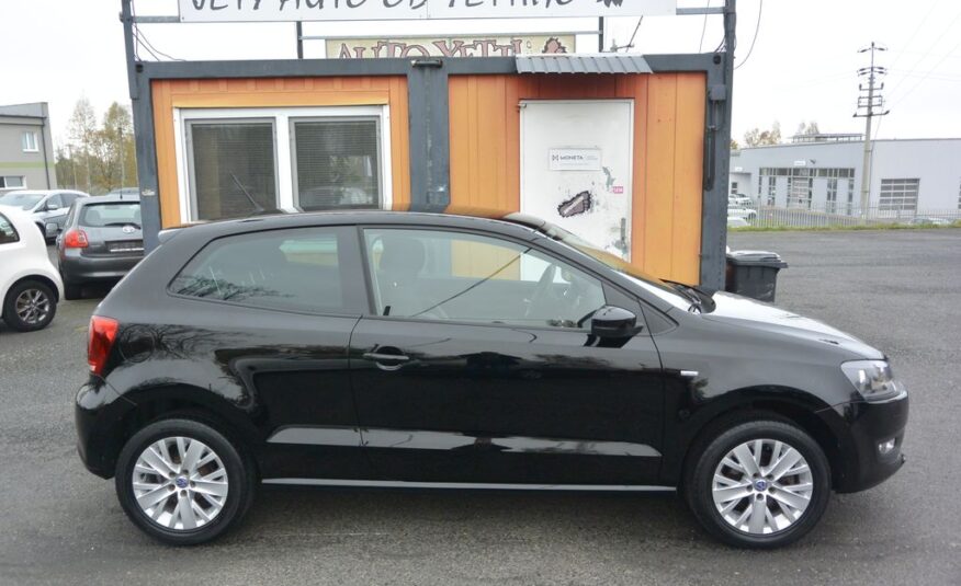 Volkswagen Polo 1.2i 59tis.km autoklima, vyřív 44kW