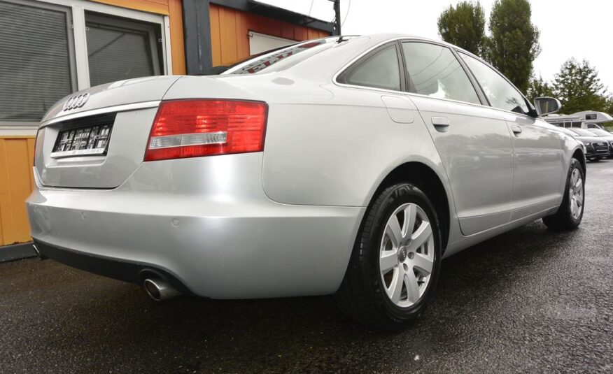 Audi A6 2.4i V6 130kW 130kW