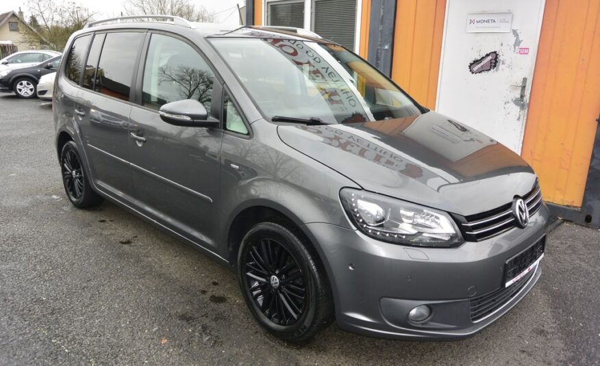 Volkswagen Touran 2.0TDi CUP Xenon 103kW