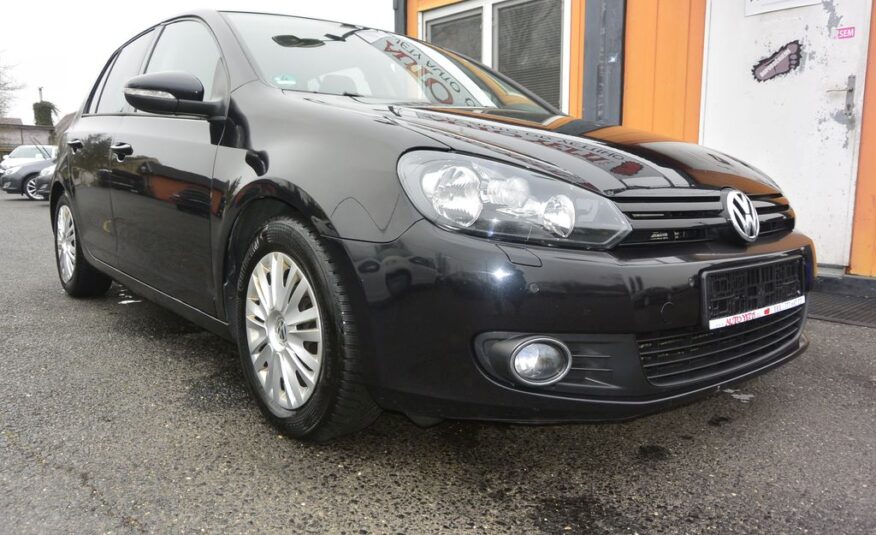 Volkswagen Golf 1.2TSi Match 77kW NAVI 77kW