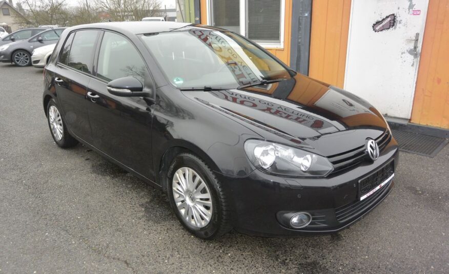 Volkswagen Golf 1.2TSi Match 77kW NAVI 77kW