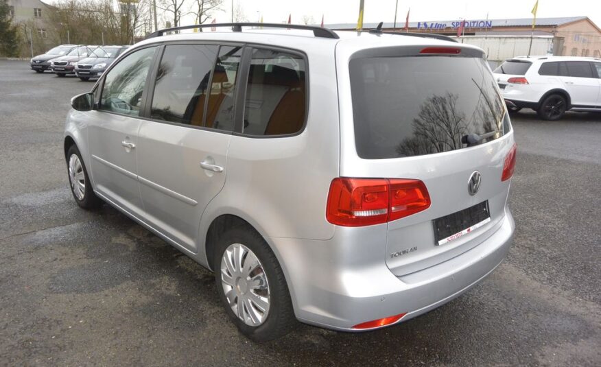 Volkswagen Touran 1.2TSi 77kw 6kv 77kW