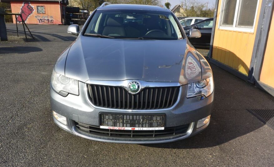 Škoda Superb 2.0TDi DSG 4×4 Ambition 103kW